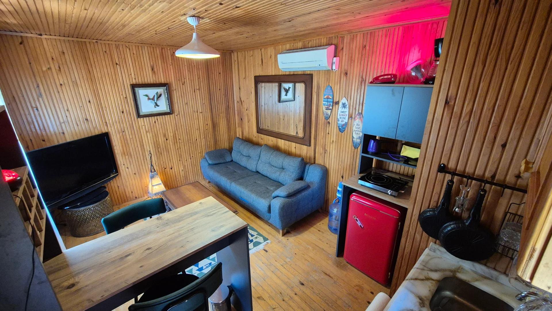 Şile'de Nehir Kıyısında Minik Taş Ev 2